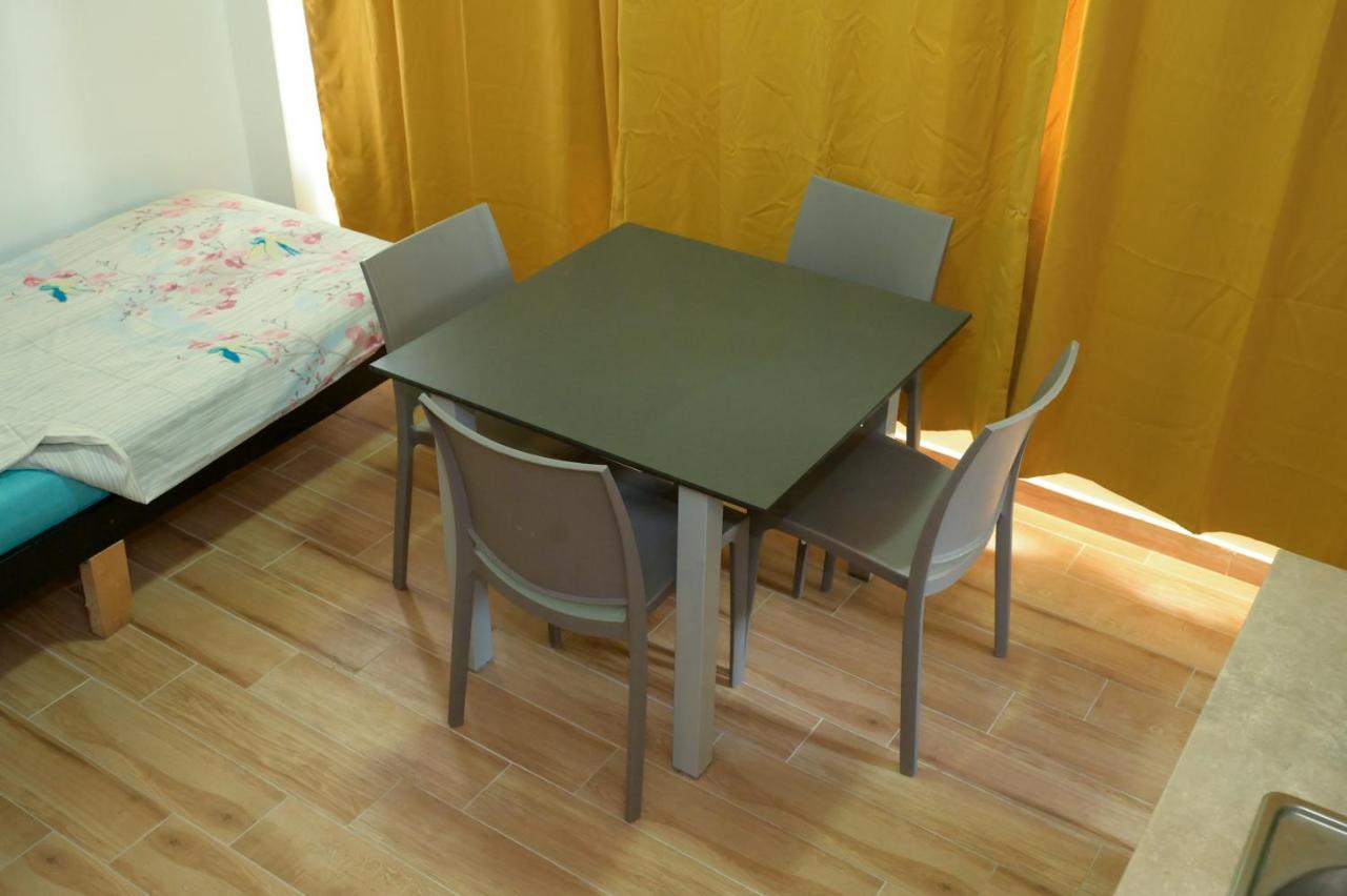 Skopje Hostel Экстерьер фото