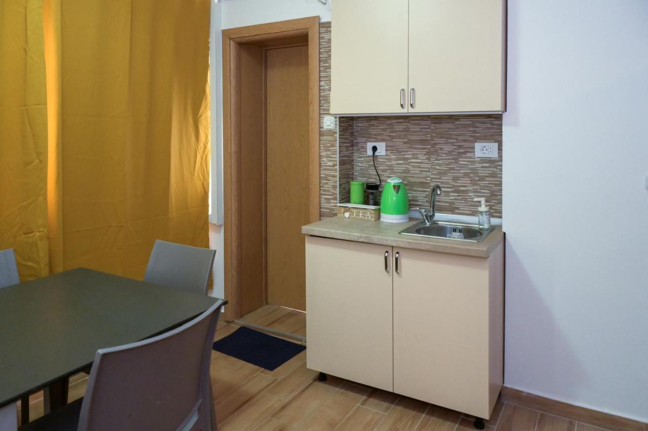 Skopje Hostel Экстерьер фото