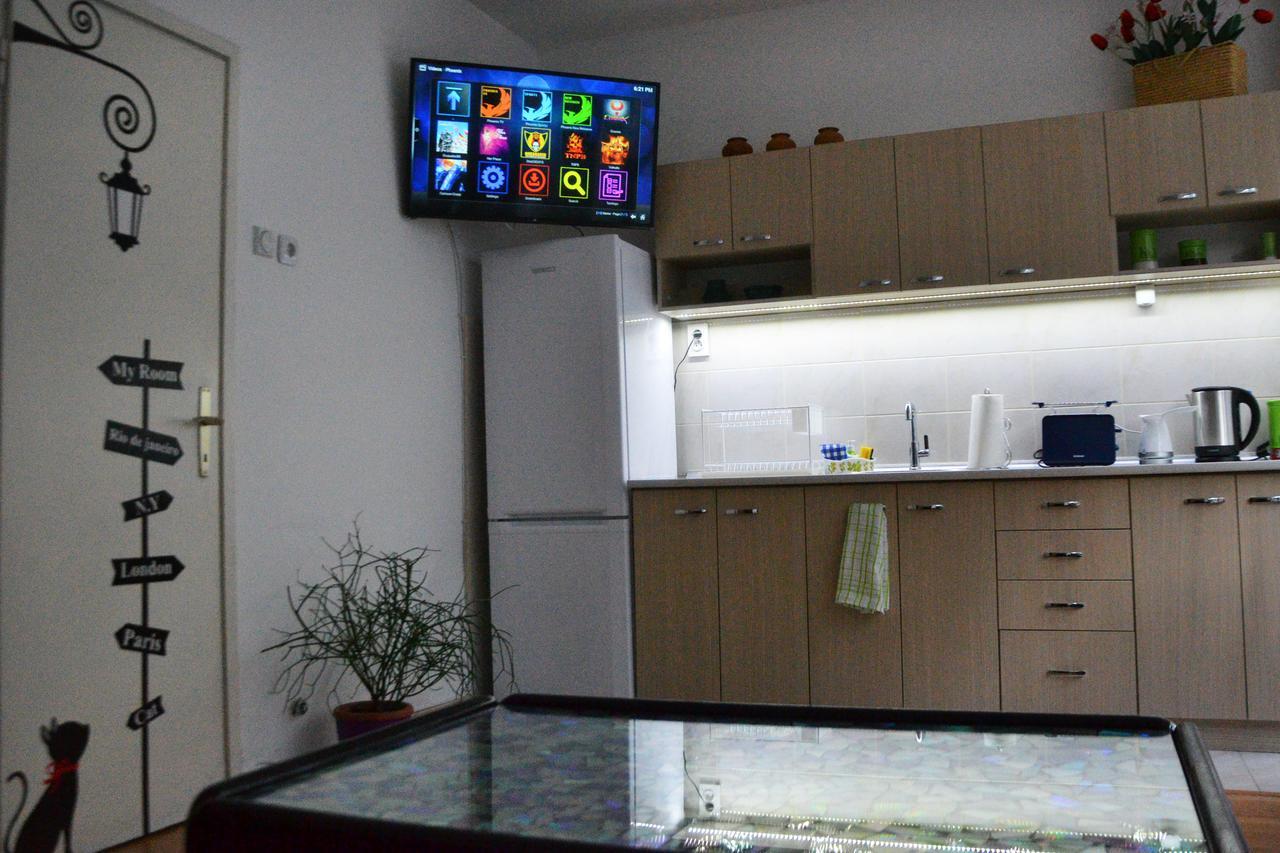 Skopje Hostel Экстерьер фото